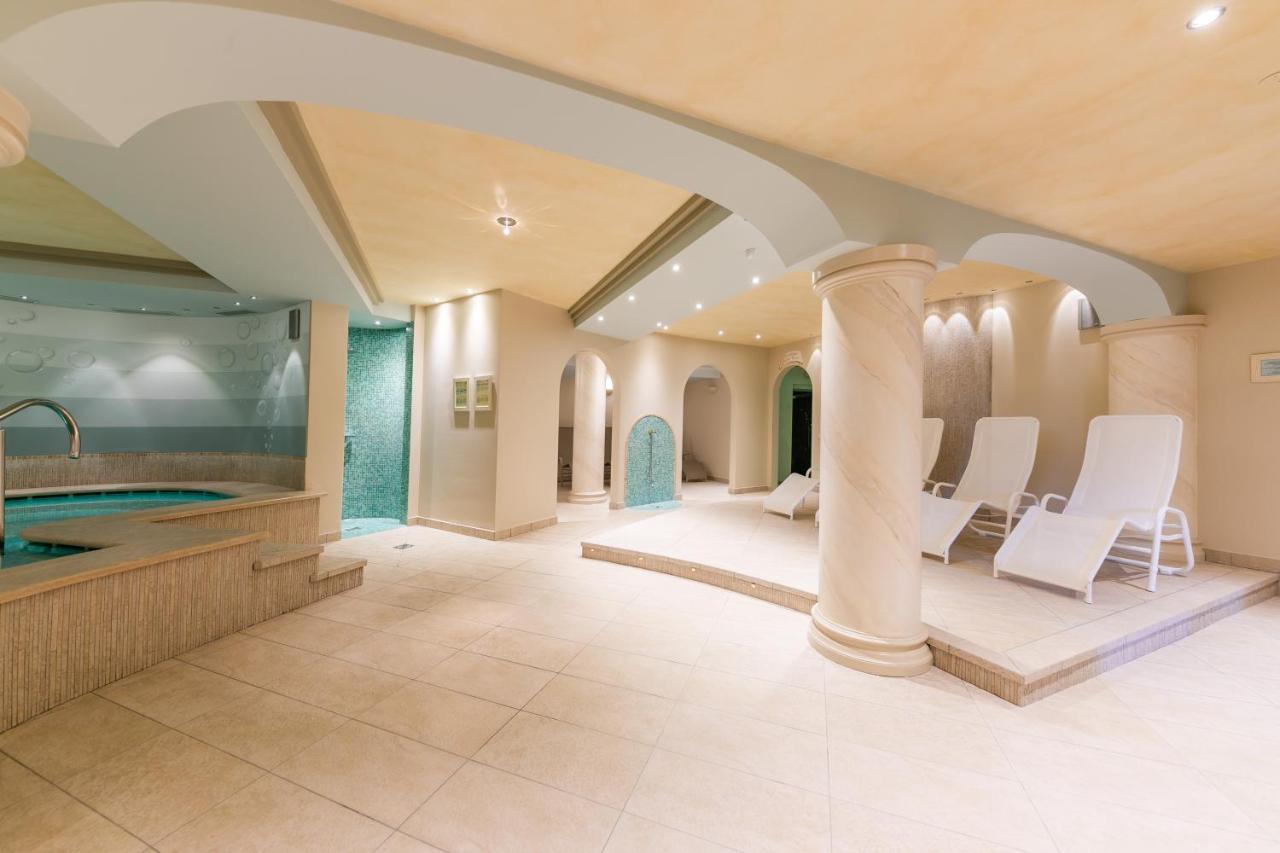 Hotel La Gardenia & Villa Oleandra ليمونِ سول غاردا المظهر الخارجي الصورة