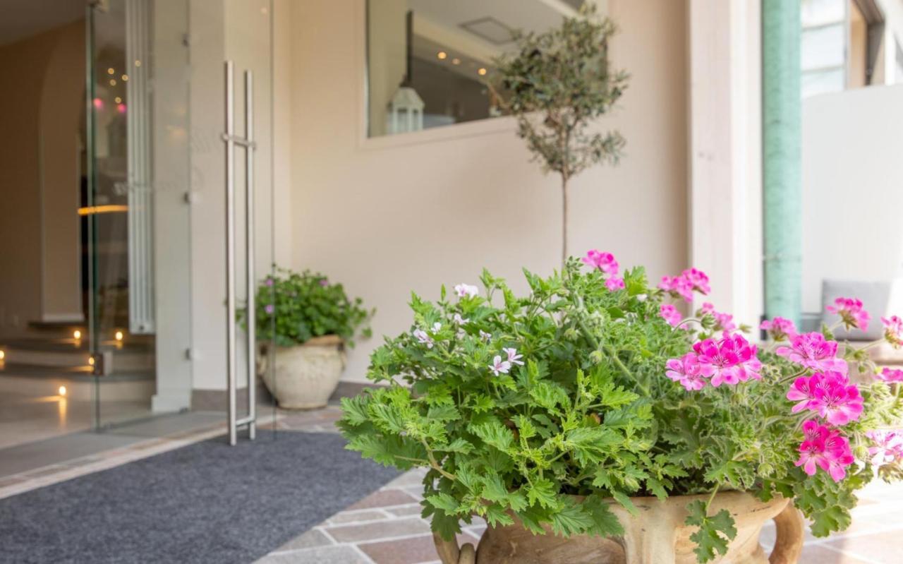 Hotel La Gardenia & Villa Oleandra ليمونِ سول غاردا المظهر الخارجي الصورة