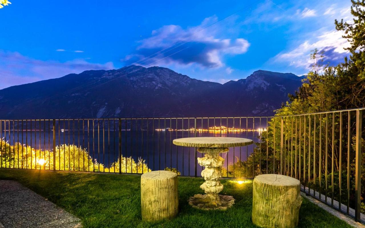 Hotel La Gardenia & Villa Oleandra ليمونِ سول غاردا المظهر الخارجي الصورة